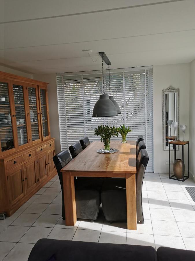 Huisje Aan De Kust Sint Maartensvlotbrug Kültér fotó