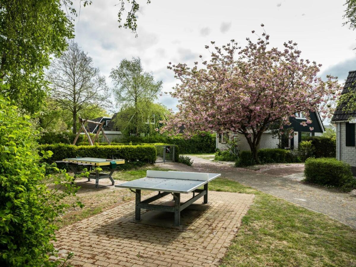 Huisje Aan De Kust Sint Maartensvlotbrug Kültér fotó